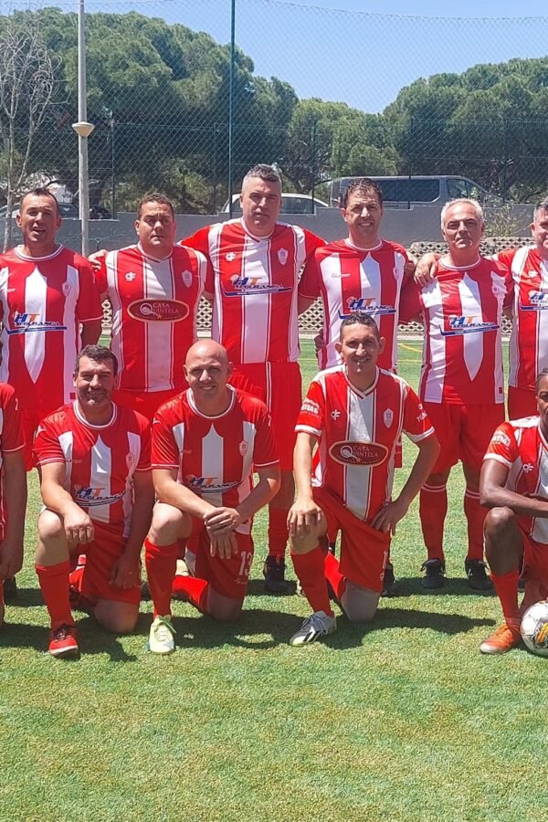 Atalaia joga bem no Torneio Internacional de Veteranos em Quarteira, Algarve 🏖️